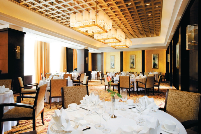 Imagen del bar/restaurante del Hotel Crowne Plaza Changshu, An Ihg. Foto 4