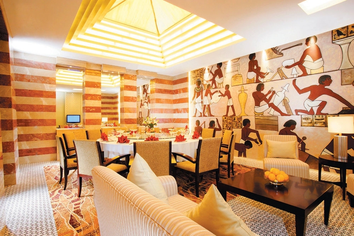 Imagen del bar/restaurante del Hotel Crowne Plaza Changshu, An Ihg. Foto 6