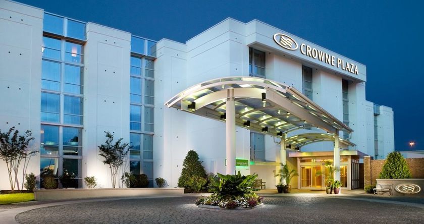 Imagen del bar/restaurante del Hotel Crowne Plaza Charleston Airport - Conv Ctr, An Ihg. Foto 5