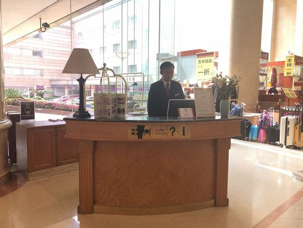 Imagen de los interiores del Hotel Crowne Plaza Chengdu City Center, An Ihg. Foto 8