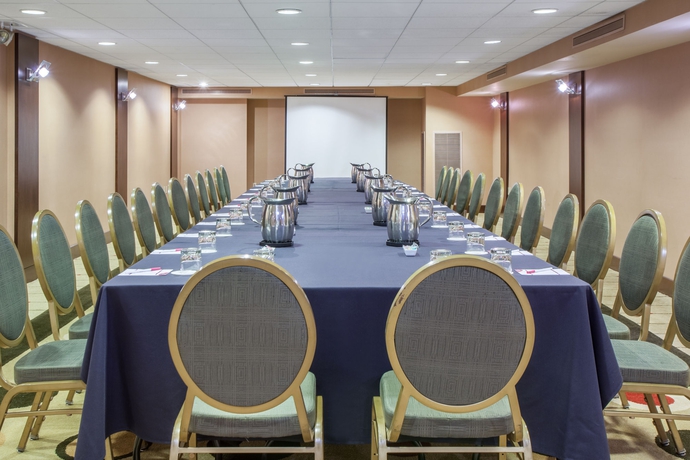 Imagen de los interiores del Hotel Crowne Plaza Chicago West Loop. Foto 13