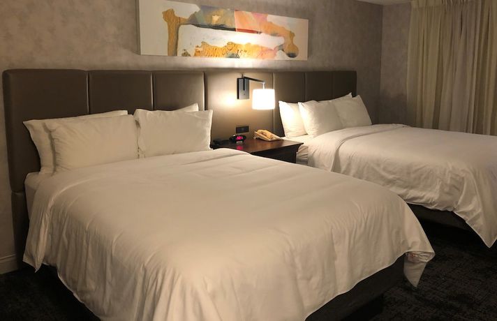 Imagen de la habitación del Hotel Crowne Plaza Chicago-Northbrook, an IHG. Foto 6