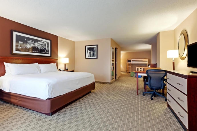 Imagen de la habitación del Hotel Crowne Plaza Cleveland At Playhouse Square, An Ihg. Foto 6