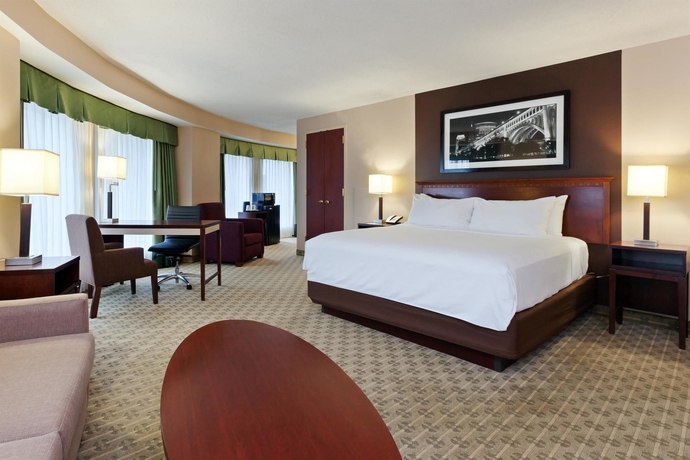 Imagen de la habitación del Hotel Crowne Plaza Cleveland At Playhouse Square, An Ihg. Foto 7