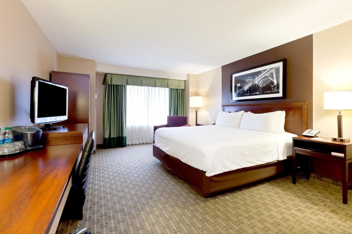Imagen de la habitación del Hotel Crowne Plaza Cleveland At Playhouse Square, An Ihg. Foto 8