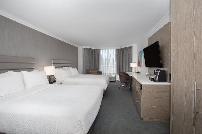 Imagen de la habitación del Hotel Crowne Plaza Costa Mesa Orange County, an IHG. Foto 11