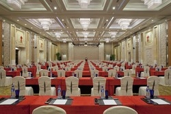 Imagen de los interiores del Hotel Crowne Plaza Dandong. Foto 7