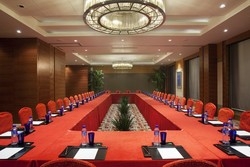 Imagen de los interiores del Hotel Crowne Plaza Dandong. Foto 8