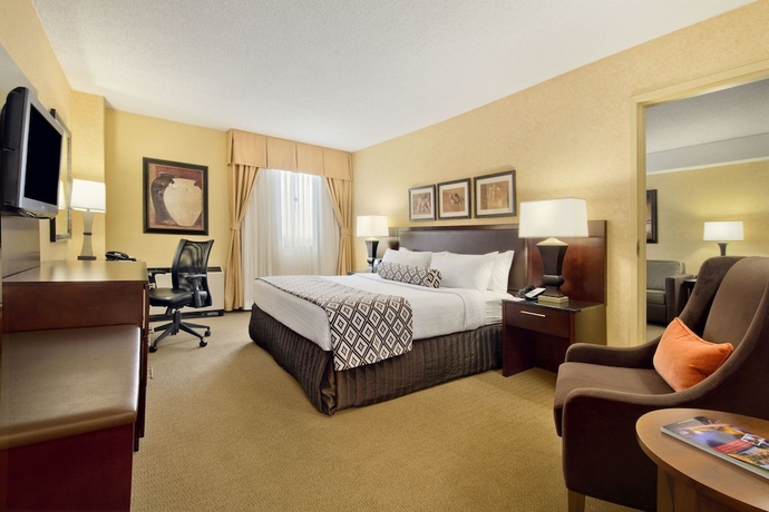 Imagen de la habitación del Hotel Crowne Plaza Denver Airport Convention Ctr, An Ihg. Foto 8