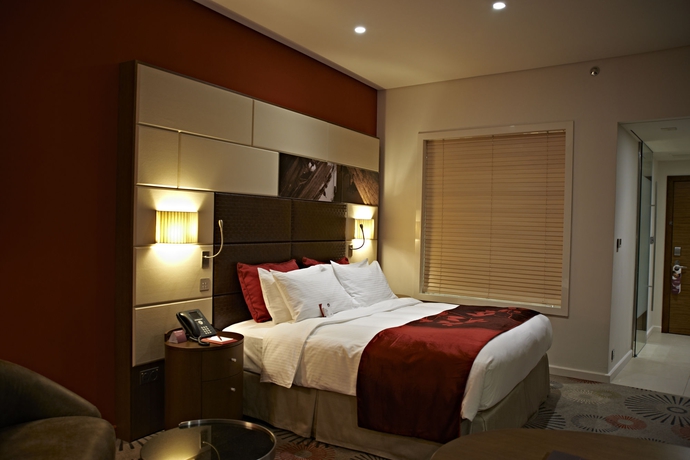 Imagen de la habitación del Hotel Crowne Plaza Doha - The Business Park, An Ihg. Foto 6