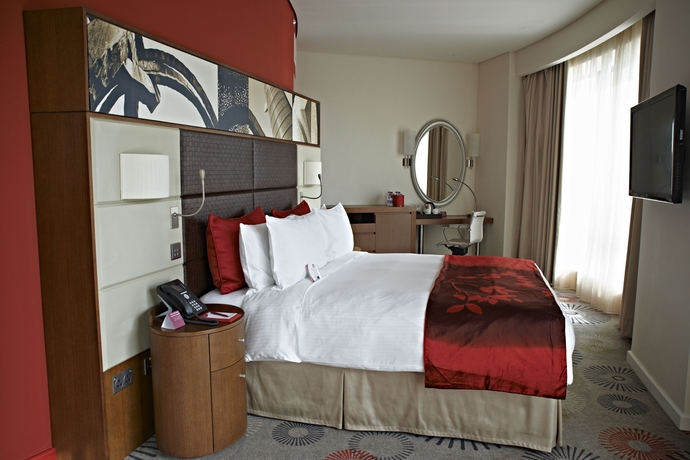 Imagen de la habitación del Hotel Crowne Plaza Doha - The Business Park, An Ihg. Foto 8