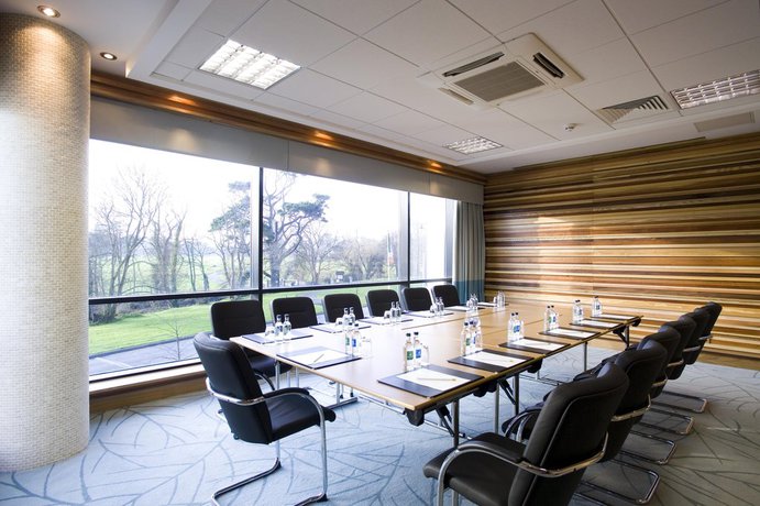 Imagen general del Hotel Crowne Plaza Dublin Airport, An Ihg. Foto 8