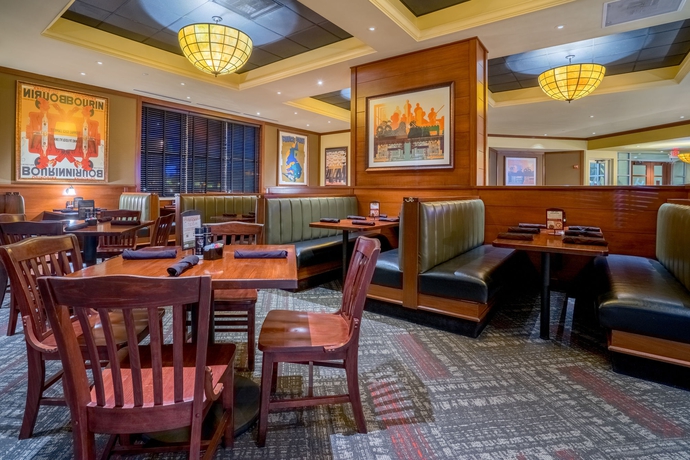 Imagen del bar/restaurante del Hotel Crowne Plaza Dulles Airport, An Ihg. Foto 1