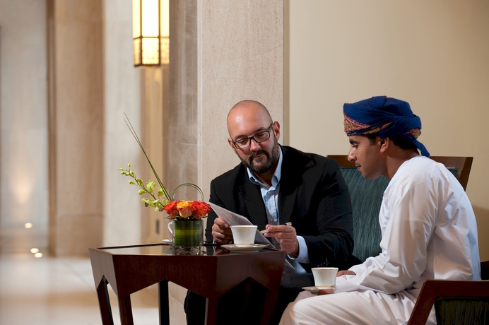 Imagen de los interiores del Hotel Crowne Plaza Duqm, An Ihg. Foto 11