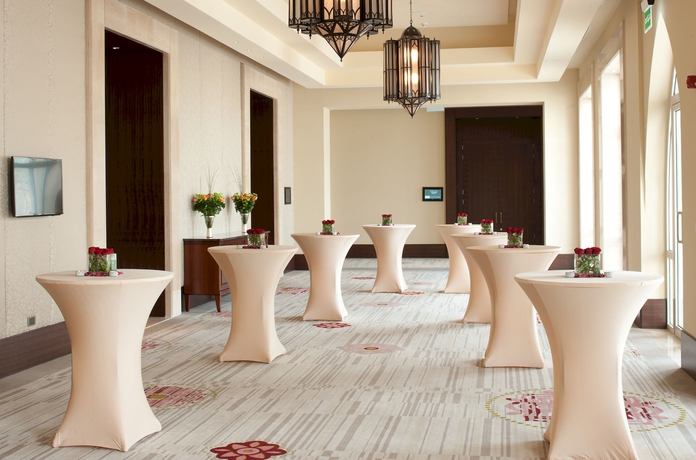 Imagen de los interiores del Hotel Crowne Plaza Duqm, An Ihg. Foto 12