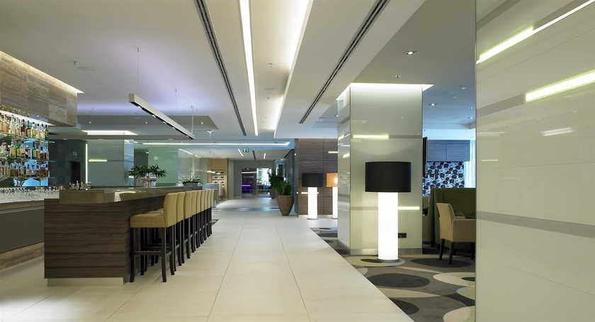 Imagen del bar/restaurante del Hotel Crowne Plaza Düsseldorf-neuss, An Ihg. Foto 3