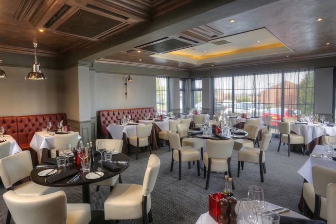 Imagen del bar/restaurante del Hotel Crowne Plaza East Midlands Airport by IHG. Foto 1