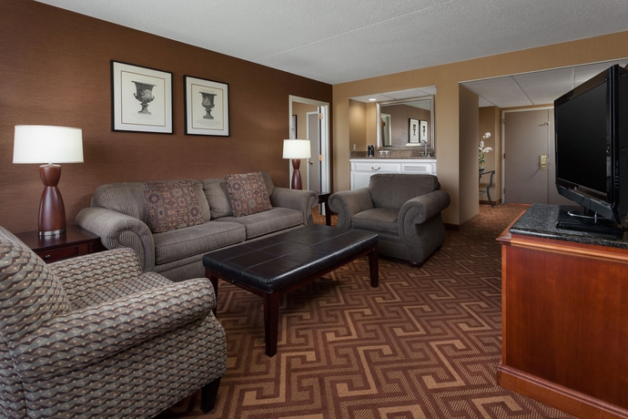 Imagen de los exteriores del Hotel Crowne Plaza Englewood, An Ihg. Foto 13