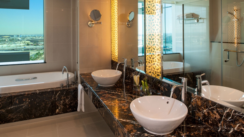 Imagen de la habitación del Hotel Crowne Plaza Festival City, An Ihg. Foto 6