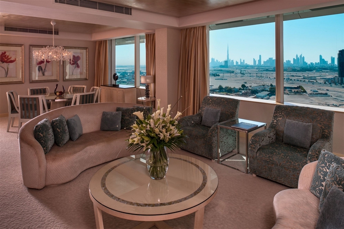 Imagen de los interiores del Hotel Crowne Plaza Festival City, An Ihg. Foto 15