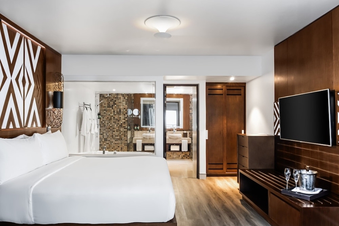 Imagen de la habitación del Hotel Crowne Plaza Fiji Nadi Bay Resort And Spa, An Ihg. Foto 9