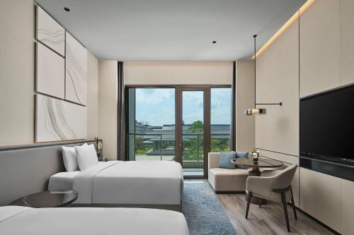 Imagen de la habitación del Hotel Crowne Plaza Ganzhou, an IHG. Foto 15