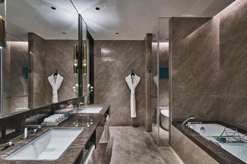 Imagen general del Hotel Crowne Plaza Ganzhou, an IHG. Foto 6