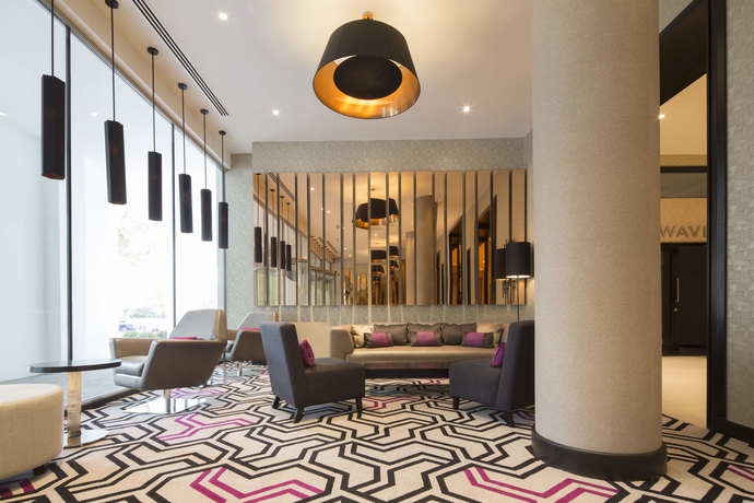 Imagen de los interiores del Hotel Crowne Plaza Gerrards Cross, An Ihg. Foto 10