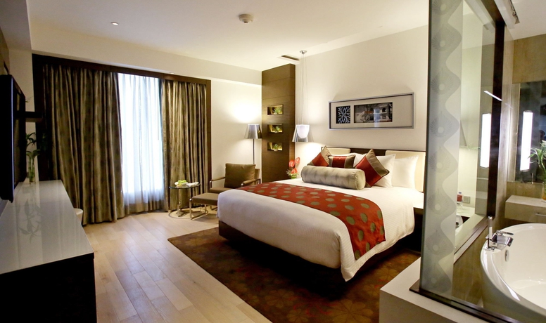 Imagen de la habitación del Hotel Crowne Plaza Greater Noida, An Ihg. Foto 9