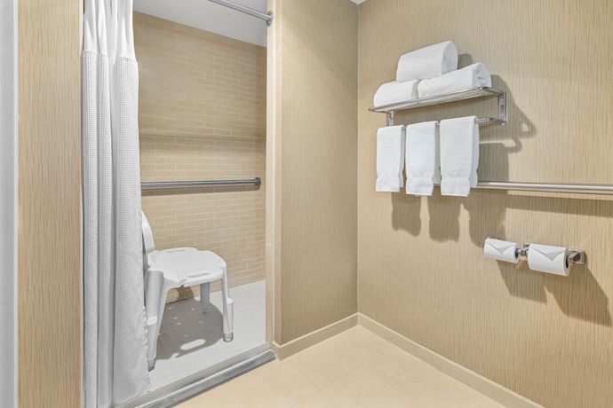 Imagen de la habitación del Hotel Crowne Plaza Greenville-i-385-roper Mtn Rd, An Ihg. Foto 10