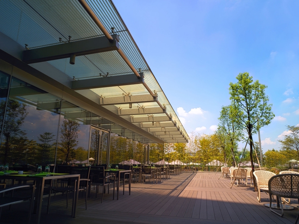 Imagen del bar/restaurante del Hotel Crowne Plaza Guangzhou Huadu, An Ihg. Foto 3