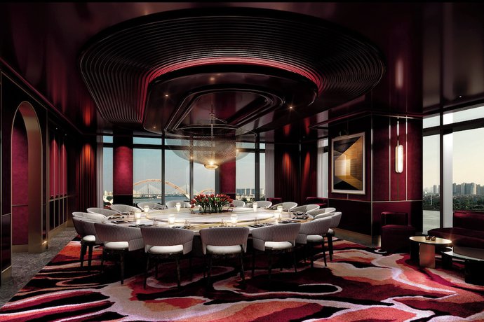 Imagen del bar/restaurante del Hotel Crowne Plaza Guangzhou Window Of Canton By Ihg. Foto 4