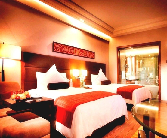 Imagen de la habitación del Hotel Crowne Plaza Gurgaon, An Ihg. Foto 12