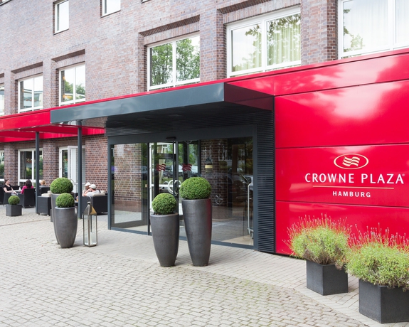 Imagen de los exteriores del Hotel Crowne Plaza Hamburg - City Alster, An Ihg. Foto 7