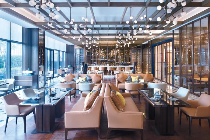 Imagen del bar/restaurante del Hotel Crowne Plaza Hangzhou Heda. Foto 10