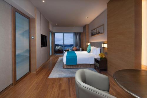 Imagen de la habitación del Hotel Crowne Plaza Hangzhou Thousand Island Lake, An Ihg. Foto 6