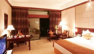 Imagen de la habitación del Hotel Crowne Plaza Hangzhou Xanadu Resort. Foto 4