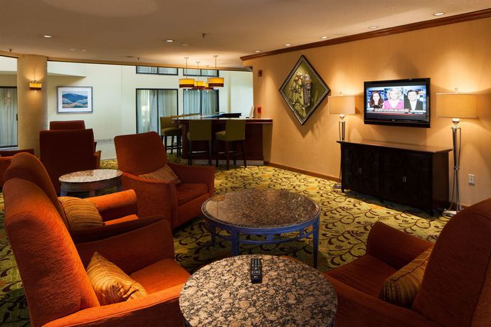 Imagen de la habitación del Hotel Crowne Plaza Hickory, An Ihg. Foto 2