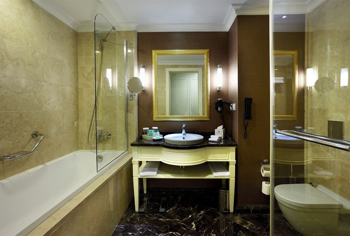Imagen de la habitación del Hotel Crowne Plaza Istanbul - Asia, An Ihg. Foto 3