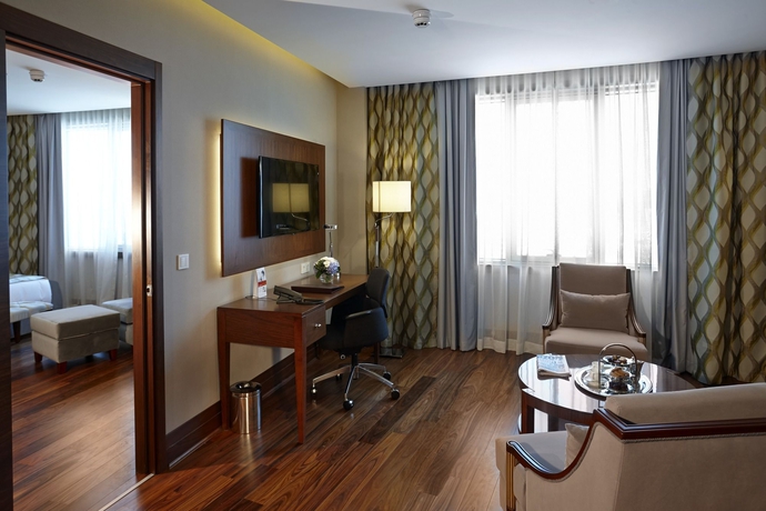 Imagen general del Hotel Crowne Plaza Istanbul - Oryapark, An Ihg. Foto 1