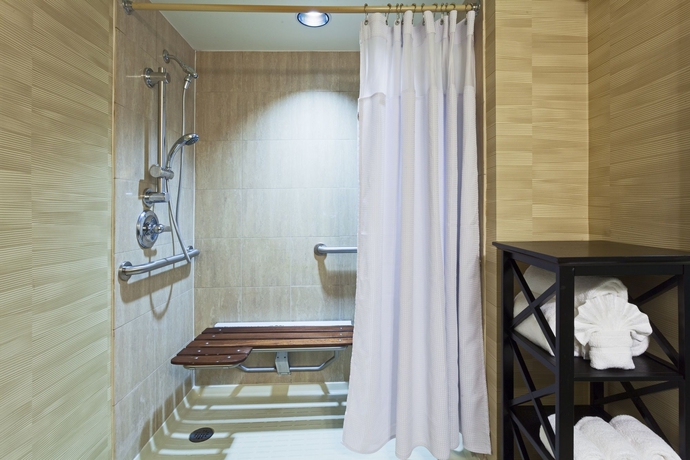 Imagen de la habitación del Hotel Crowne Plaza Jacksonville Airport/i-95n, An Ihg. Foto 4