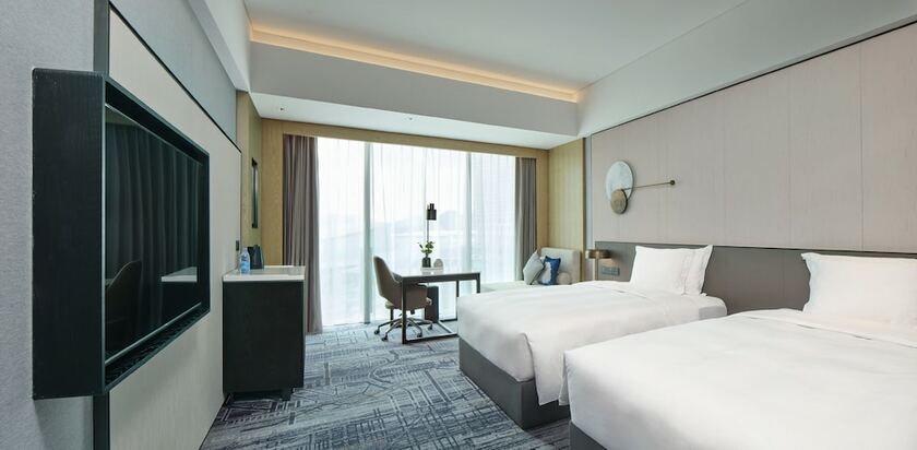 Imagen de la habitación del Hotel Crowne Plaza Jiangmen Binjiang, An Ihg. Foto 3