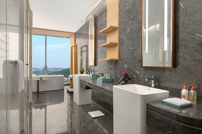 Imagen de la habitación del Hotel Crowne Plaza Jiangmen Binjiang, An Ihg. Foto 4