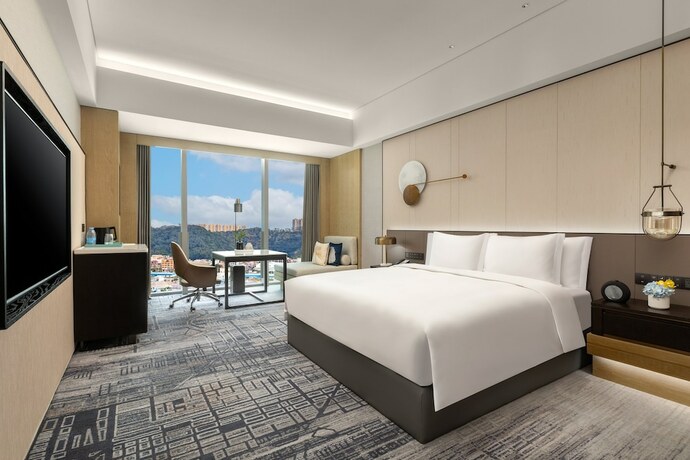 Imagen de la habitación del Hotel Crowne Plaza Jiangmen Binjiang, An Ihg. Foto 11