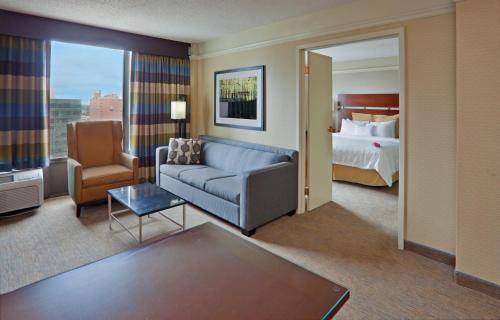 Imagen de la habitación del Hotel Crowne Plaza Kansas City Downtown, an IHG. Foto 5