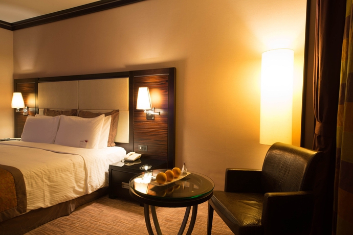 Imagen de la habitación del Hotel Crowne Plaza Kuwait Al Thuraya City, An Ihg. Foto 13