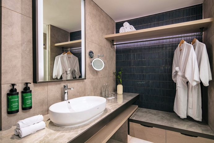 Imagen de la habitación del Hotel Crowne Plaza Labuan Bajo by IHG. Foto 2