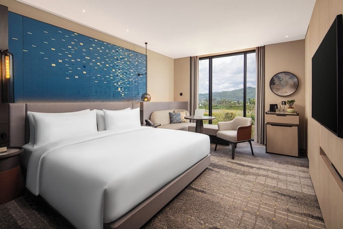 Imagen de la habitación del Hotel Crowne Plaza Labuan Bajo by IHG. Foto 4