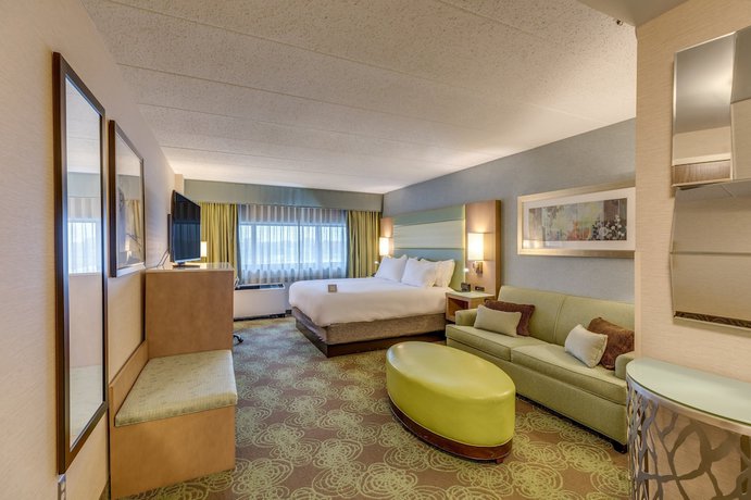 Imagen de la habitación del Hotel Crowne Plaza Lansing, An Ihg. Foto 6