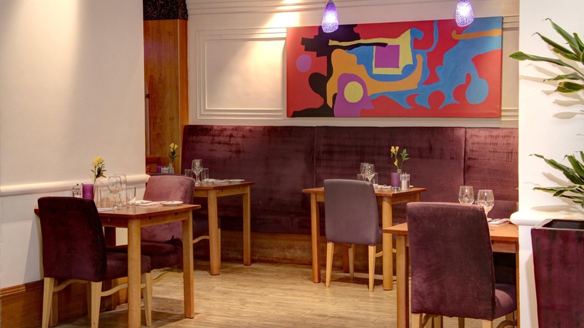 Imagen del bar/restaurante del Hotel Crowne Plaza Leeds, An Ihg. Foto 15